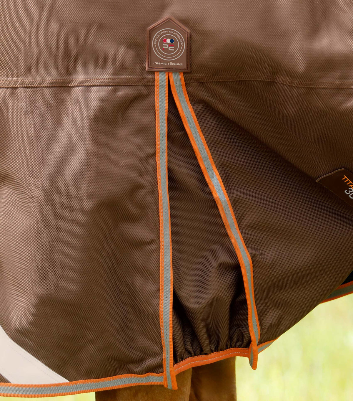 Titan 300g Turnout Rug with Snug-Fit Neck Cover