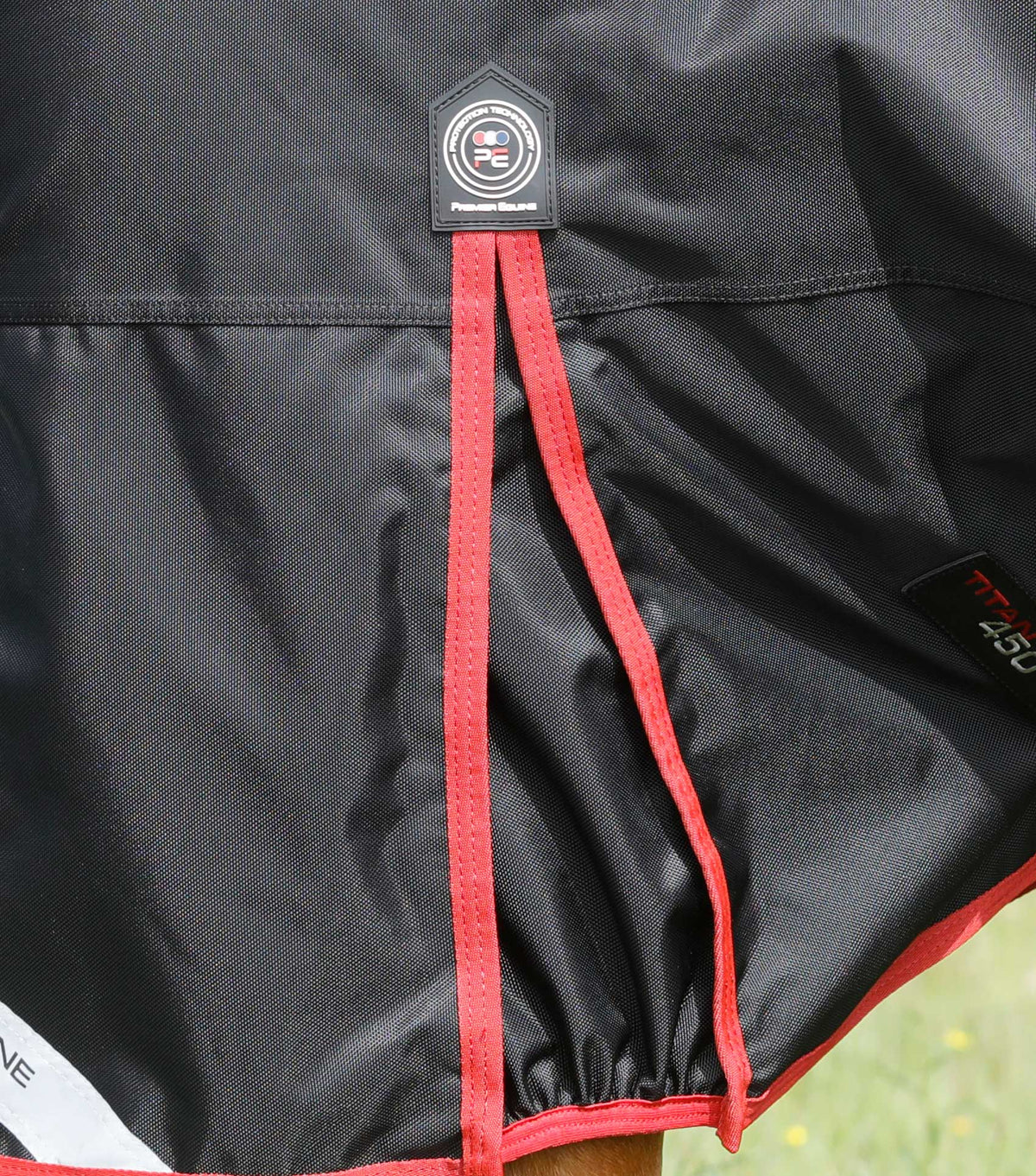 Titan 450g Original Turnout Rug